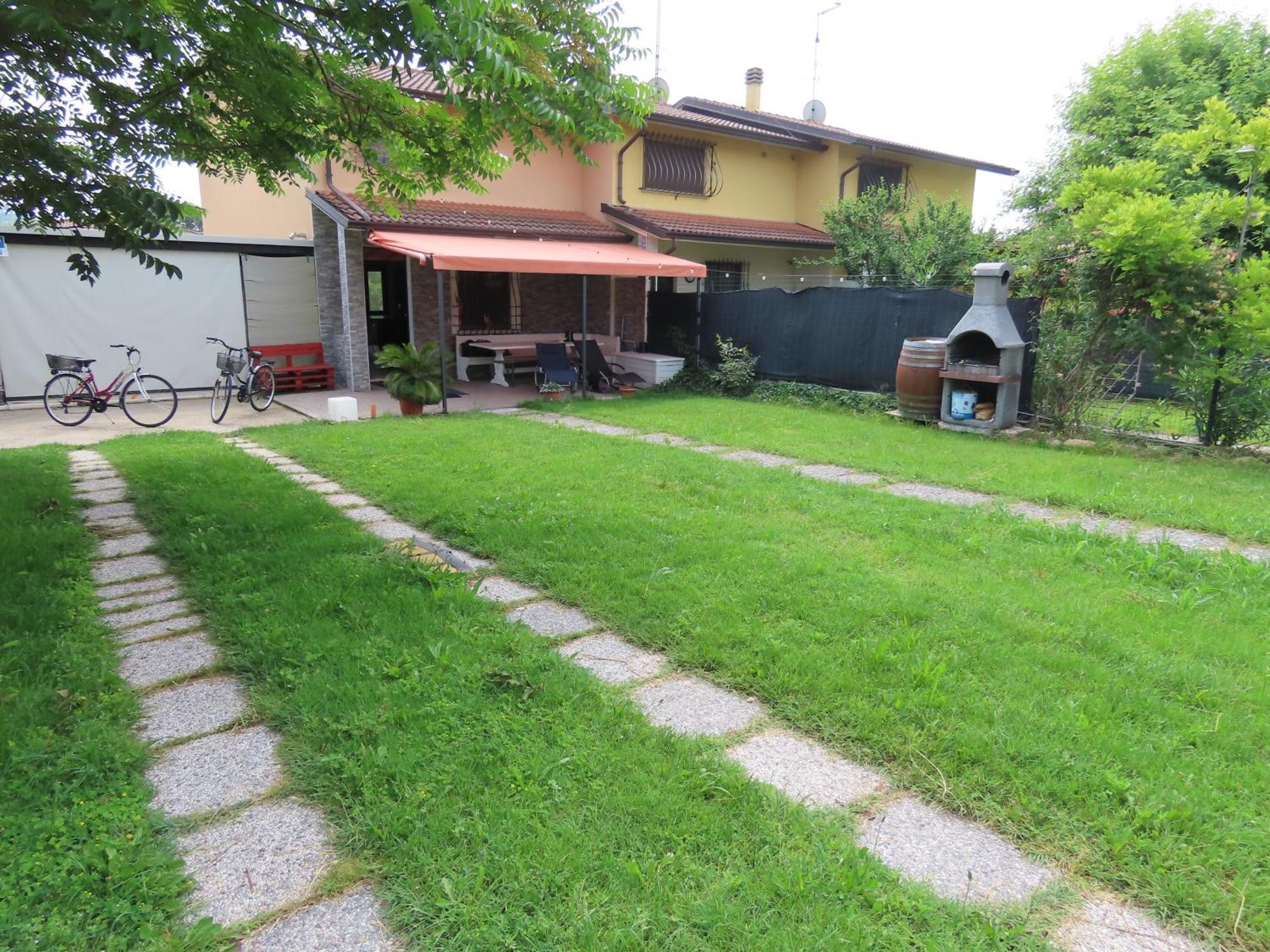 Villa Garda Art&Garden à Volta Mantovana Extérieur photo