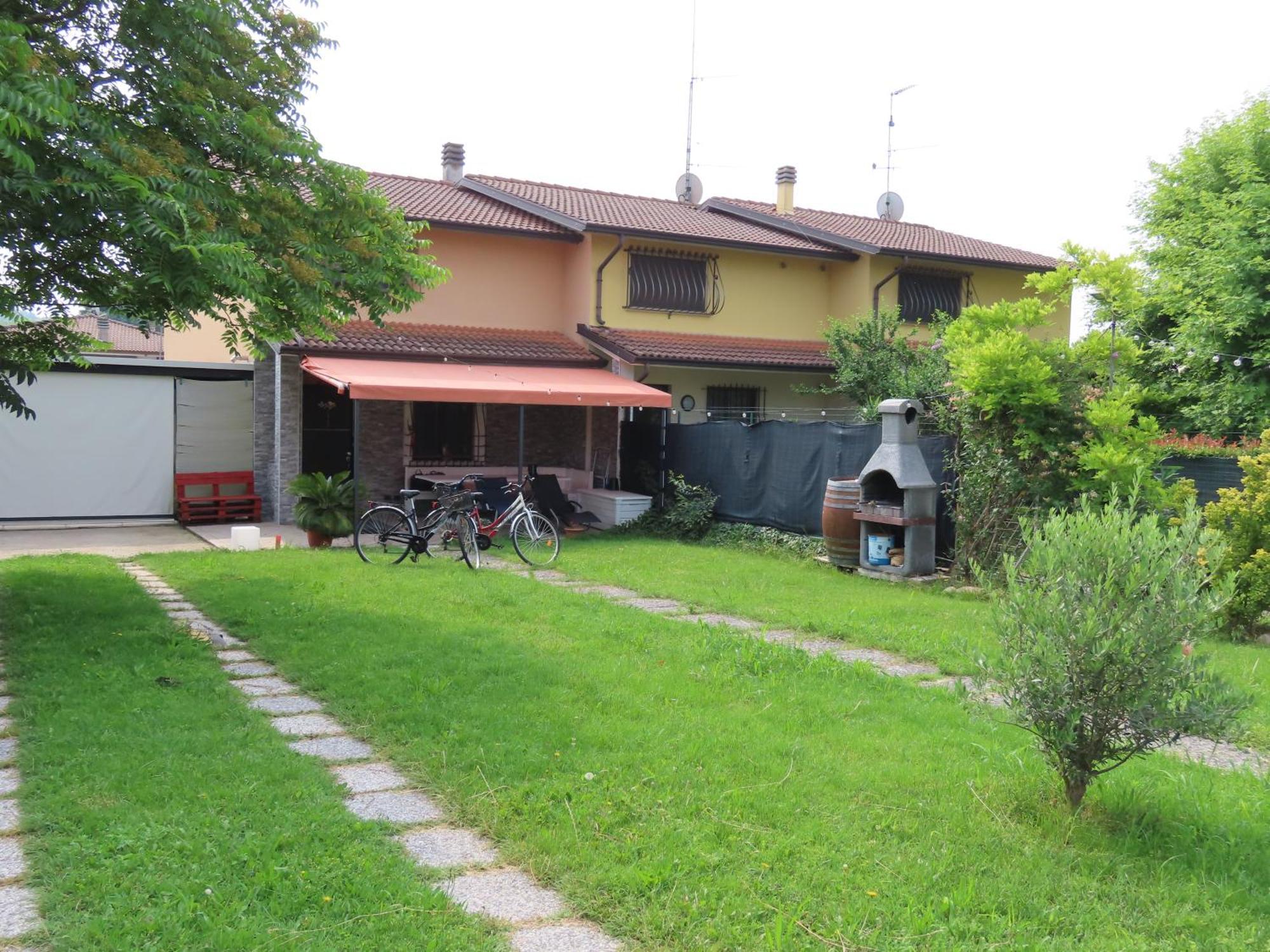Villa Garda Art&Garden à Volta Mantovana Extérieur photo